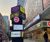 老餐飲設計師為您解讀新餐飲品牌選址是綜合商場店好還是街邊店鋪好？